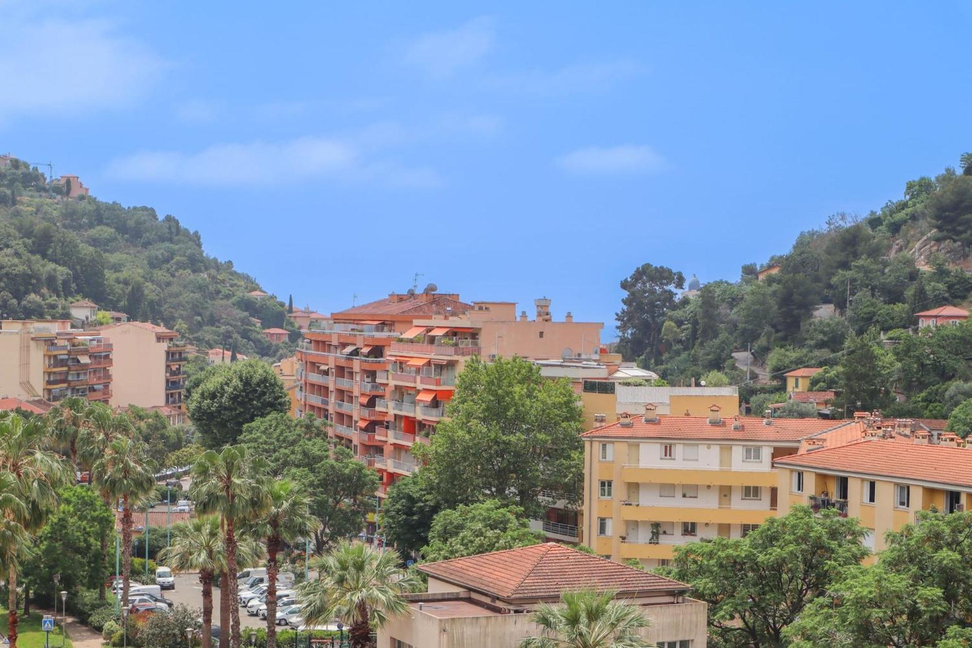 Spacieux Rooftop Parking, Terrasse Ensoleillee Menton Buitenkant foto